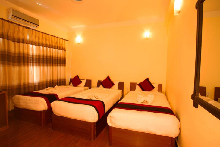 Deluxe Triple Room